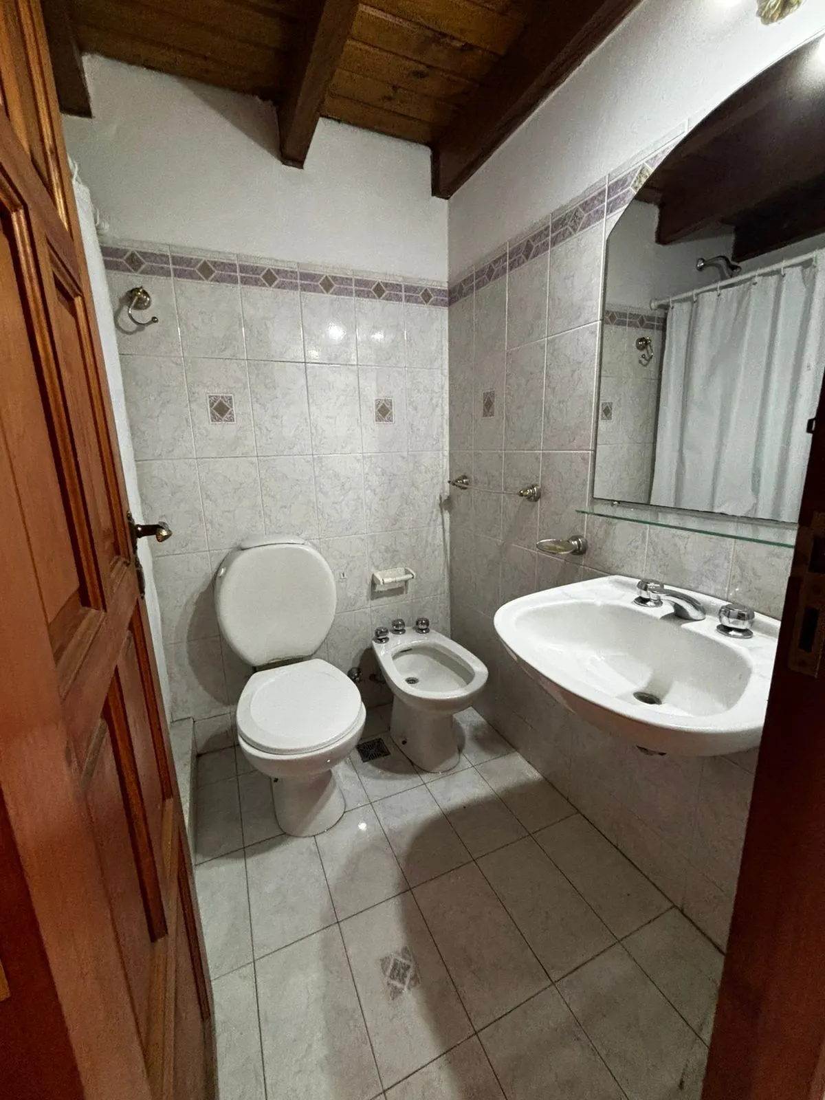 Cabaña en alquiler – 2 dormitorios con living comedor - 5