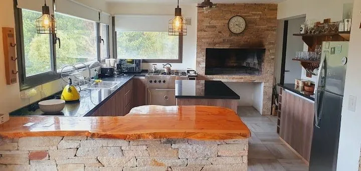 Casa con piscina en barrio privado – Exclusividad y confort en San Martín de los Andes - 5